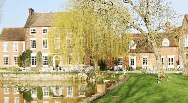 Corse Lawn House Hotel, Забронировать Отель Корс Вустершир