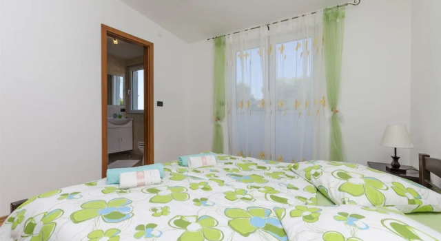 Apartments Sinisa, Rezerwuj Apartament Kanica Split-Dalmatia County
