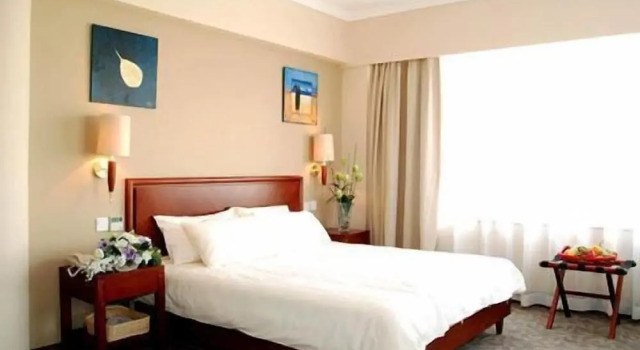 Номер Standard GreenTree Inn Jiujiang Railway Station Hotel
