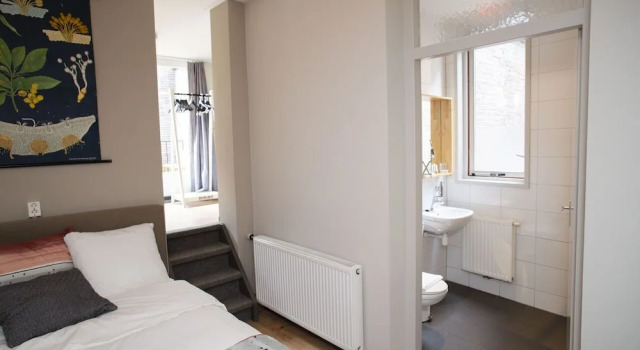 Номер Deluxe с балконом HOLT Hotel