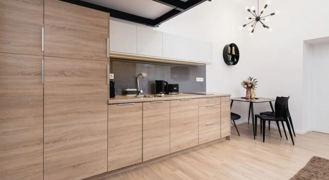Apartments Dietla Cracow by Renters, Забронировать Апартаменты/квартира Апартаменты Кракова, рядом с Церковь Святого Франциска Ассизи, Апартаменты/квартира