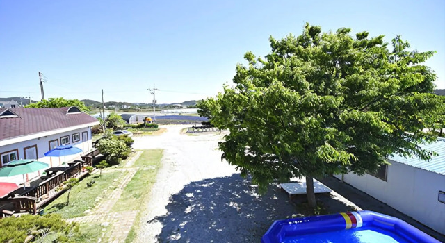 Anmyeondo Flower Beach Castle Pension, Reserva ahora Hotel Anmyeon Chungcheongnam-Do