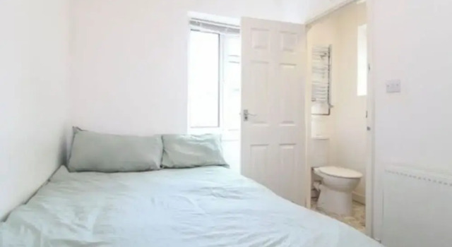 Coventry Road Studio Flat, Varaa Huoneisto Asunnot kohteessa Merseyside, Huoneisto