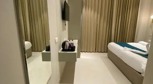 Hotel 98, Amritsar, Book Hotel Amritsar Punjab