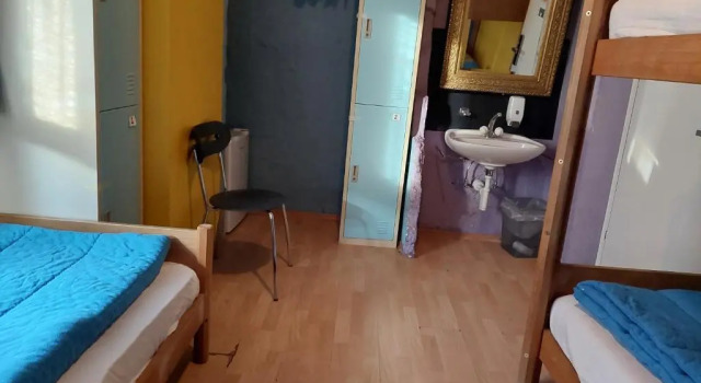 Кровать в общем номере Oldtown Hostel Otter