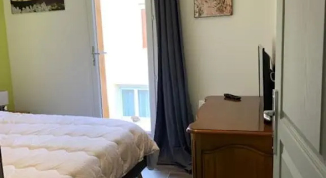 appartement Violette, Забронировать Апартаменты/квартира Апартаменты Нёйи-ан-Дэн, Апартаменты/квартира