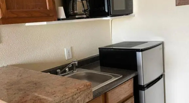 Номер Standard Southwind Inn