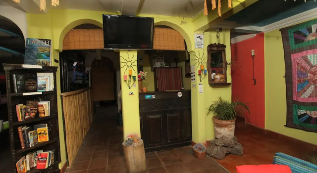Casa Colonial PanaSurf, Prenota Hotel Hotel a Solola con parcheggio, Parcheggio