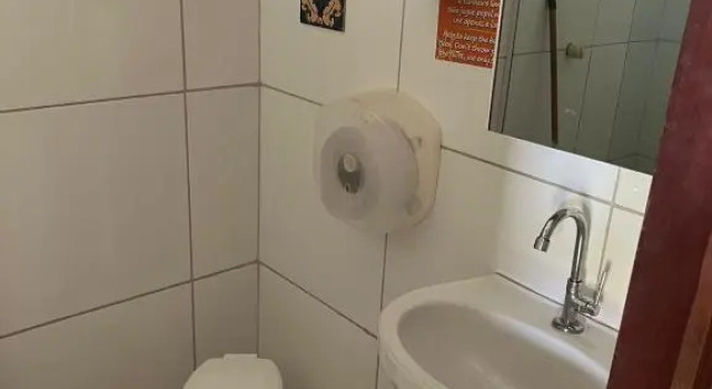 Кровать в общем номере (женский номер) Hostel Jeri Central