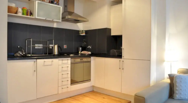 Central 1 Bedroom Flat in Farringdon