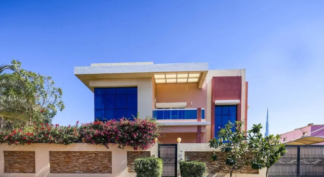 Spectacular Al Wasl Villa - With Private Pool, Забронировать Вилла Отели Дубая с бассейном, рядом с Mercato Shopping Mall, Бассейн