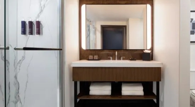 Номер Standard Renaissance Tulsa Hotel & Convention Center