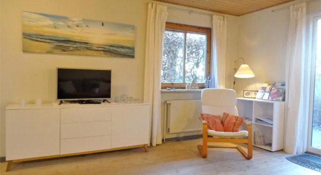 Коттедж c 1 комнатой Ferienhaus Eggert