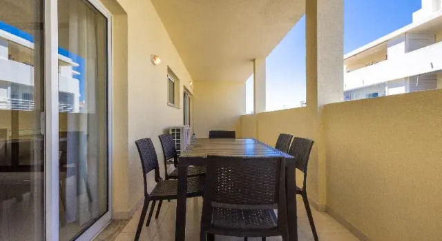 Апартаменты с 2 комнатами с балконом Marachique Villa - Torralvor