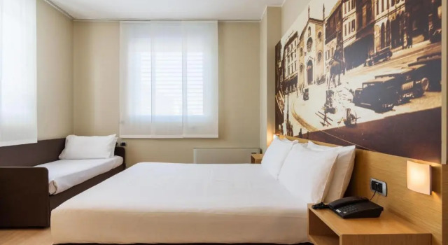Трёхместный номер B&B HOTEL Milano La Spezia