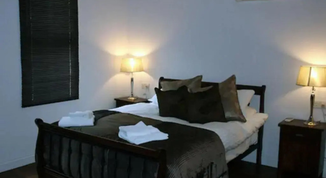 Leaside Hotel