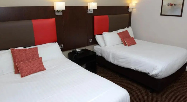 Двухместный номер Standard International Hotel Telford