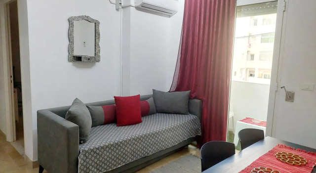 El Aouina: Superbe appartement S+1 en résidence