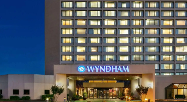 Wyndham Tulsa, Varaa Hotelli Tulsa Oklahoma