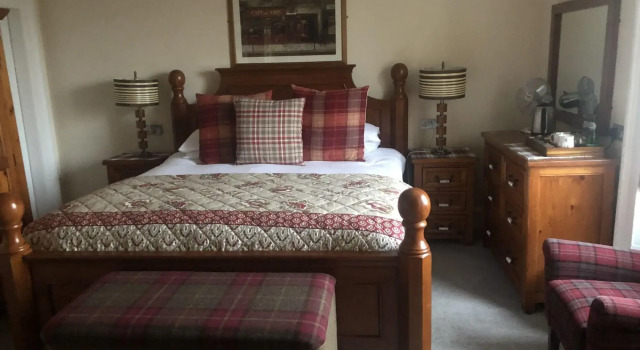 Redcliffe Hotel, Забронировать Отель Отели Инвернесс 3 звезды, рядом с Замок Инвернесс, 3*