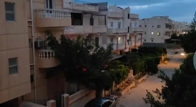 شاليه عايدة بيتش للعائلات فقط, Book Hotel Hoteller i Marsa Matrouh med parkering, Parkering