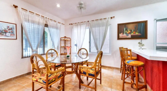 Tata & Nana’s Home - 3Bdrm Private House, Prenota Hotel Hotel a Quintana Roo con parcheggio, Parcheggio