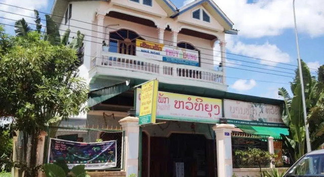 Vo Thi Dung Guesthouse, Rezerwuj Hotel Attapu Attapeu