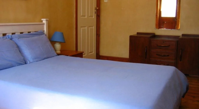 Carnival Court Backpackers - Hostel, Забронировать Хостел Хостелы Кейптауна, рядом с Mediclinic Cape Town, Хостел