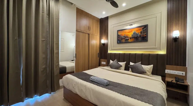 Номер Comfort Vaidik Palace - 800 mtr from Prem Mandir