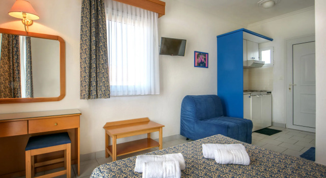 Lazaridis Luxury Studios & Apartments, Book Apartment  