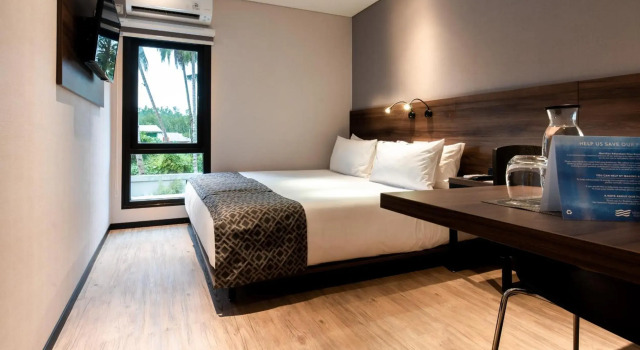 Meridian Adventure Marina Club & Resort, Buchen Sie Resort Waisai Westpapua