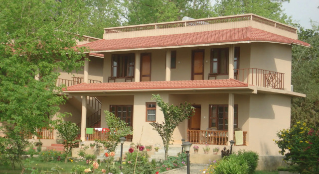 River Bank Inn