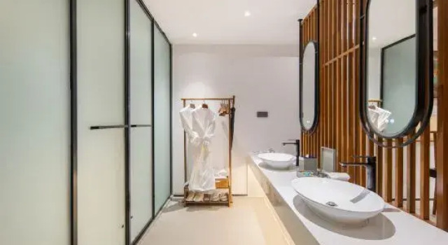 Люкс с видом на внутренний двор Canbeauty Resort and SPA Huashan Chongzuo