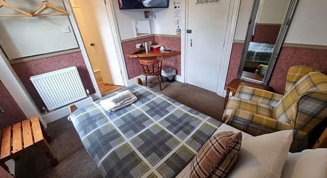Номер Standard Roy Bridge Hotel