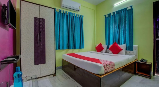 OYO Flagship 13777 VIP Palace, Prenota Hotel Calcutta 