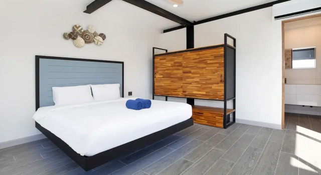 Innovative 12m Eco Pool Villa Sunset 1
