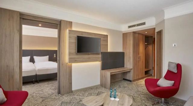 Полулюкс H4 Hotel Hannover Messe, Trademark Collection by Wyndham