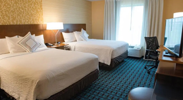 Четырёхместный номер Standard Fairfield Inn & Suites by Marriott Anderson