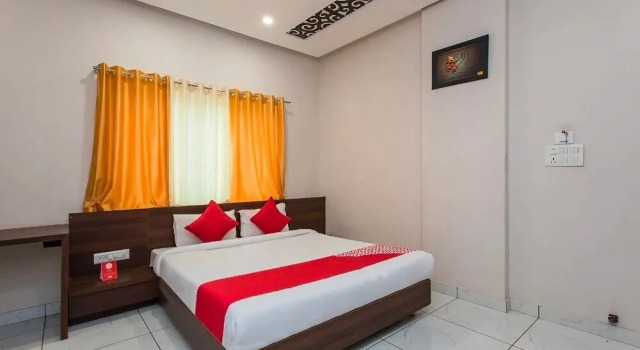 Hotel Nakshtra inn