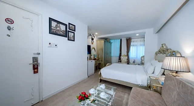 Люкс Standard A25 Hotel - 255 Le Thanh Ton