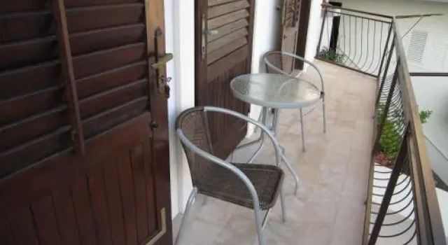 Holiday Home Mona, Забронировать Отель Игране Макарска Ривьера