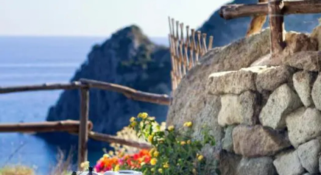Апартаменты Costa Del Capitano Seaside Villas