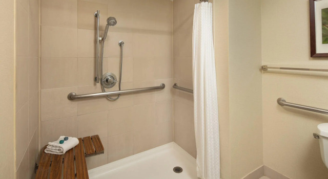 Четырёхместный номер Standard с балконом The Westin Rancho Mirage Golf Resort & Spa