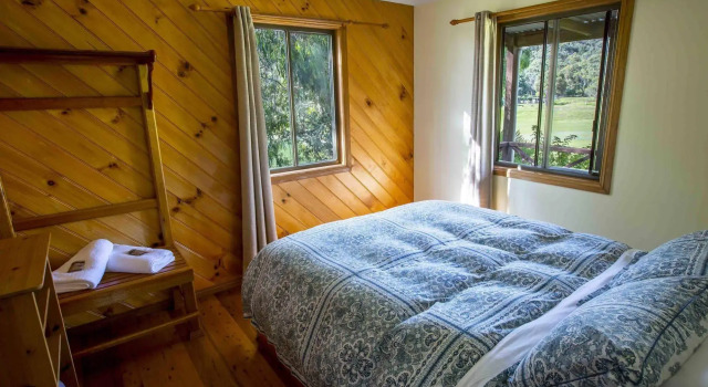 Wisteria Cottage, Buchen Sie Ferienhaus Wyberba Queensland