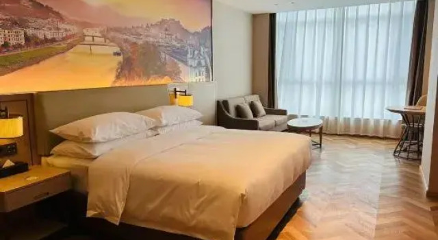 Люкс Business Vienna Hotel (East Railway Station)