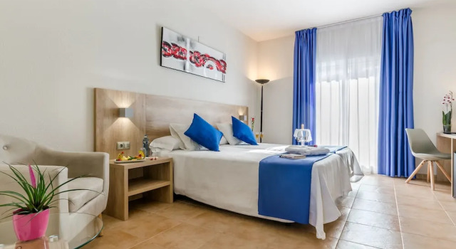 Двухместный номер Standard с балконом Hotel Gran Playa