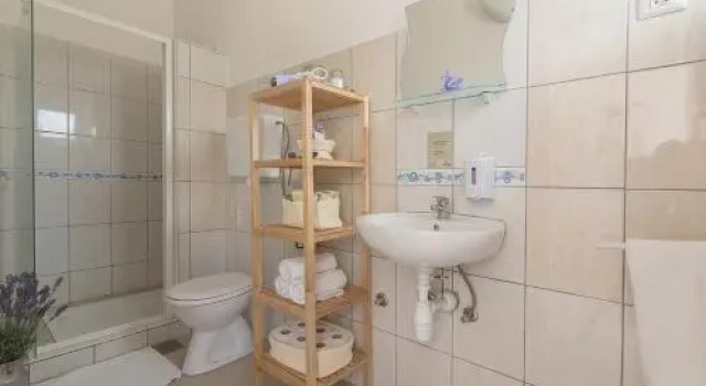 Camping Slovenia Istria, Buchen Sie Campingplatz Camping & Glamping in Slowenisch Istrien, Campingplatz