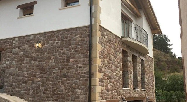 La Fragua de Etayo, Prenota Hotel Puente la Reina Navarra