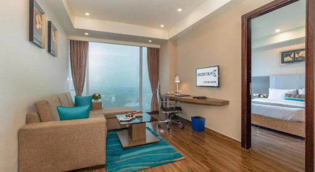 Люкс Golden Tulip Suites Gurgaon