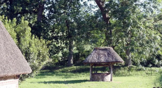 Коттедж с 2 комнатами Gite Le Petit Vauchel A 3,5 Km D'Etretat